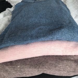 4 Gap Maternity The Bowery super soft tees